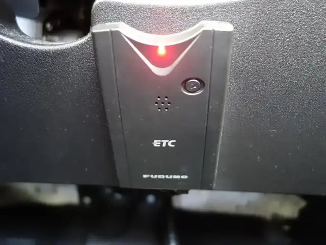 マツダ ＣＸ－５ XD 静岡県 2013(平25)年 8.7万km クリスタルホワイトパールマイカ ワンオーナー/禁煙車/車検R8年11月19日/スマートシティーブレーキサポート/　・AT誤発進抑制制御/　・車線逸脱警報システム/リアビークルモニタリング/クルーズコントロール/ディーラーオプションSDナビ/　CD/DVD/SD/BT/フルセグTV/バックカメラ/純正左サイドカメラ/ETC/スマートキー／プッシュスタート/純正HIDヘッドライト/AFS/オートライト/純正トノカバー/純正ドアバイザー/純正フロアマット/保証書/取扱説明書