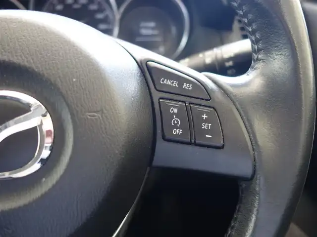 マツダ ＣＸ－５ XD 静岡県 2013(平25)年 8.7万km クリスタルホワイトパールマイカ ワンオーナー/禁煙車/車検R8年11月19日/スマートシティーブレーキサポート/　・AT誤発進抑制制御/　・車線逸脱警報システム/リアビークルモニタリング/クルーズコントロール/ディーラーオプションSDナビ/　CD/DVD/SD/BT/フルセグTV/バックカメラ/純正左サイドカメラ/ETC/スマートキー／プッシュスタート/純正HIDヘッドライト/AFS/オートライト/純正トノカバー/純正ドアバイザー/純正フロアマット/保証書/取扱説明書