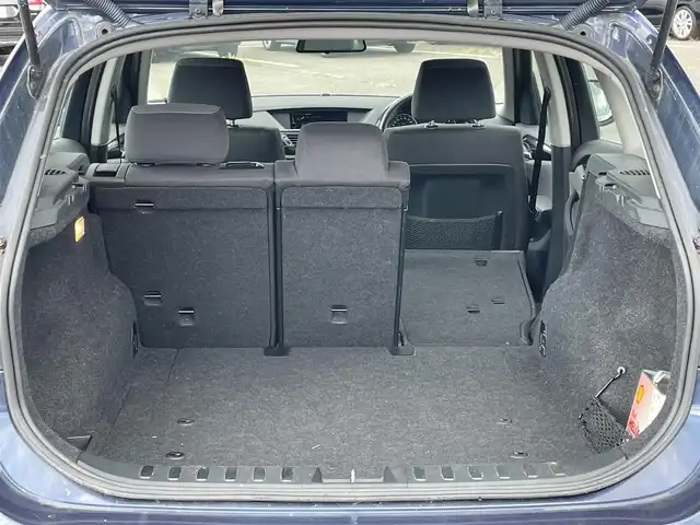ＢＭＷ Ｘ１ xDrive 25i 道央・札幌 2010(平22)年 7.5万km ディープシーブルー ４WD/純正メーカーナビ/CD/DVD/BT/DTC/ダウンヒルアシストコントロール/ミラー一体型ETC/サンルーフ/前席パワーシート/D席シートヒーター/革巻きステアリング/ステアリングリモコン/MTモード付AT/プッシュスタート/スマートキー/HIDヘッドライト/オートライト/フォグランプ/電動格納ミラー/フロアマット/スペアキー