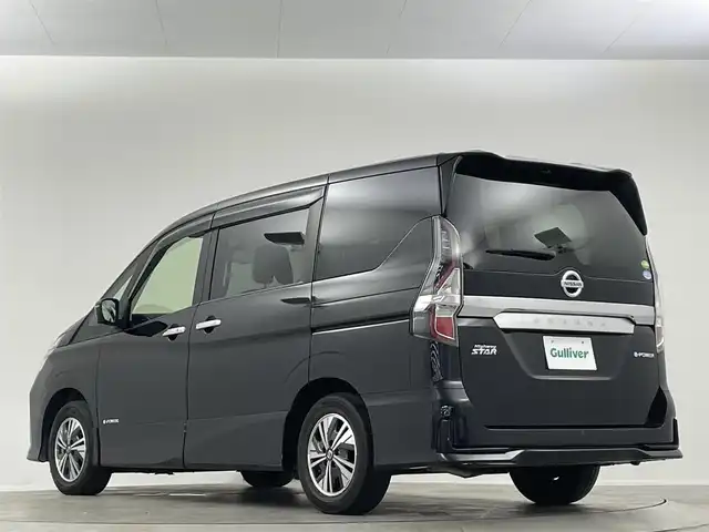 日産 セレナ e－パワー ハイウェイスター V 埼玉県 2020(令2)年 2.1万km ダイヤモンドブラック 禁煙車　１１型後席モニター　純正１２．３型ナビＴＶ　全方位カメラ　両側電動スライドドア　シートヒーター　ＥＴＣ　ドライブレコーダー　プロパイロット　ＬＥＤヘッドライト　ＢＳＭ　スマートルームミラー