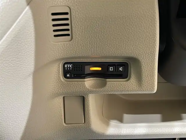 ホンダ Ｎ ＢＯＸ G L ホンダセンシング 岩手県 2020(令2)年 1.9万km クリスタルブラックパール ４W/両側パワースライドドア/ホンダセンシング/衝突軽減ブレーキ/路外逸脱抑制/アダプティブクルーズコントロール/車線維持支援機能/誤発進抑制機能/先行車発信お知らせ機能/オートハイビーム/横滑り防止装置/アイドリングストップ/前席シートヒーター/ロールサンシェード/チップアップリアシート/フロントベンチシート/純正ナビ/フルセグTV/バックカメラ/ETC/フルLEDヘッドランプ/１４インチスチールホイール/純正ホイールキャップ