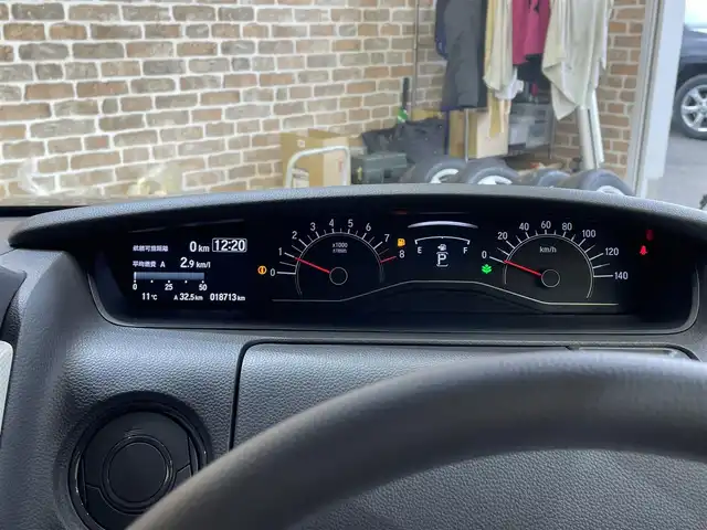 ホンダ Ｎ ＢＯＸ G L ホンダセンシング 岩手県 2020(令2)年 1.9万km クリスタルブラックパール ４W/両側パワースライドドア/ホンダセンシング/衝突軽減ブレーキ/路外逸脱抑制/アダプティブクルーズコントロール/車線維持支援機能/誤発進抑制機能/先行車発信お知らせ機能/オートハイビーム/横滑り防止装置/アイドリングストップ/前席シートヒーター/ロールサンシェード/チップアップリアシート/フロントベンチシート/純正ナビ/フルセグTV/バックカメラ/ETC/フルLEDヘッドランプ/１４インチスチールホイール/純正ホイールキャップ