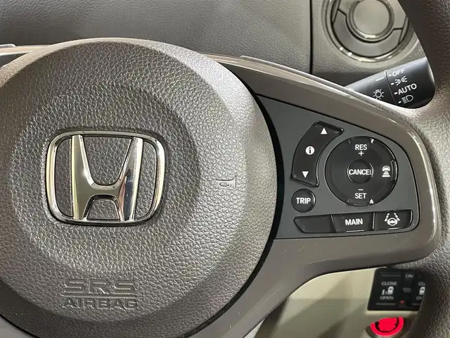 ホンダ Ｎ ＢＯＸ G L ホンダセンシング 岩手県 2020(令2)年 1.9万km クリスタルブラックパール ４W/両側パワースライドドア/ホンダセンシング/衝突軽減ブレーキ/路外逸脱抑制/アダプティブクルーズコントロール/車線維持支援機能/誤発進抑制機能/先行車発信お知らせ機能/オートハイビーム/横滑り防止装置/アイドリングストップ/前席シートヒーター/ロールサンシェード/チップアップリアシート/フロントベンチシート/純正ナビ/フルセグTV/バックカメラ/ETC/フルLEDヘッドランプ/１４インチスチールホイール/純正ホイールキャップ