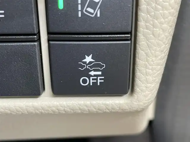 ホンダ Ｎ ＢＯＸ G L ホンダセンシング 岩手県 2020(令2)年 1.9万km クリスタルブラックパール ４W/両側パワースライドドア/ホンダセンシング/衝突軽減ブレーキ/路外逸脱抑制/アダプティブクルーズコントロール/車線維持支援機能/誤発進抑制機能/先行車発信お知らせ機能/オートハイビーム/横滑り防止装置/アイドリングストップ/前席シートヒーター/ロールサンシェード/チップアップリアシート/フロントベンチシート/純正ナビ/フルセグTV/バックカメラ/ETC/フルLEDヘッドランプ/１４インチスチールホイール/純正ホイールキャップ