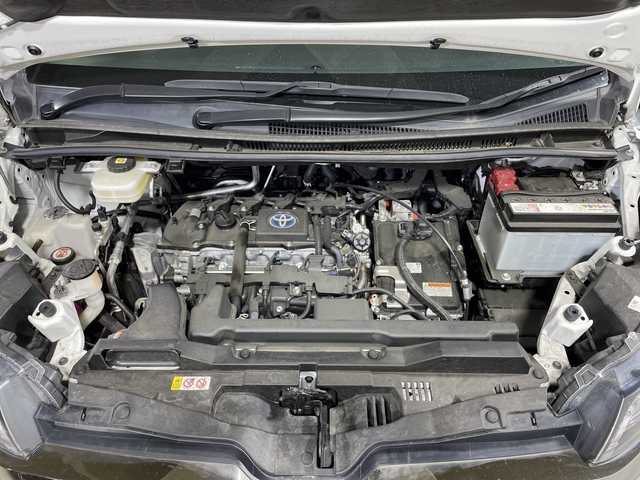 トヨタ ノア ハイブリッド S－Z 神奈川県 2022(令4)年 2.9万km ホワイトパールクリスタルシャイン 純正10.5インチディスプレイオーディオ/Bluetooth Miracast フルセグ DVD CD USB/バックカメラ/純正14型フリップダウンモニター/両側パワースライドドア/トヨタセーフティセンス/レーダークルーズコントロール/ブラインドスポットモニター/シートヒーター/ビルトインETC2.0/ドライブレコーダー前後/純正フロアマット/スマートキー/LEDヘッドライト/オートライト/オートマチックハイビーム/純正17インチアルミホイール/ドアバイザー/レーンキープアシスト/クリアランスソナー