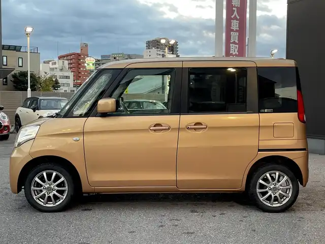 スズキ スペーシア X 栃木県 2013(平25)年 10.6万km キャンドルオレンジメタリック 社外ナビ（BT/ワンセグ/FM/AM)/片側パワースライドドア/アイドリングストップ/ステアリングスイッチ/プッシュスタート/後席サンシェード/パワーステアリング/パワーウィンドウ/スマートキー