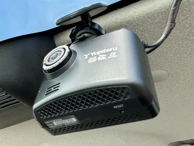 スズキ スペーシア HYBRID X 大阪府 2020(令2)年 2.5万km オフブルーM 社外メモリ－ナビ（strada）　/フルセグTV/CD/DVD/Bluetooth　/両側電動パワースライドドア　/追従型クルーズコントロール　/シートヒーター/ビルトインETC　/前後ドライブレコーダー　/純正フロアマット　/後方コーナーセンサー　