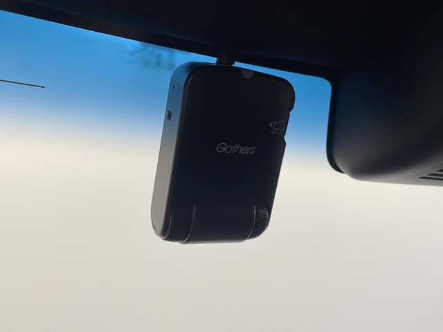 ホンダ Ｎ ＢＯＸ カスタム L 栃木県 2021(令3)年 3.9万km クリスタルブラックパール ホンダセンシング/・衝突軽減ブレーキ/・誤発進抑制機能/・アダプティブクルーズコントロール/・車線維持支援システム/・路外逸脱抑制機能/・先行車発進お知らせ機能/・標識認識機能/・オートハイビーム/禁煙車/純正ナビ/（CD/DVD/BT/TV/AM/FM/USB)/シートヒーター/オートライト/オートエアコン/片側パワースライドドア/コーナーセンサー/電動格納ミラー/純正ドラレコ/ETC/純正フロアマット/純正サイドバイザー/スマートキー/プッシュスタート/ステアリングスイッチ