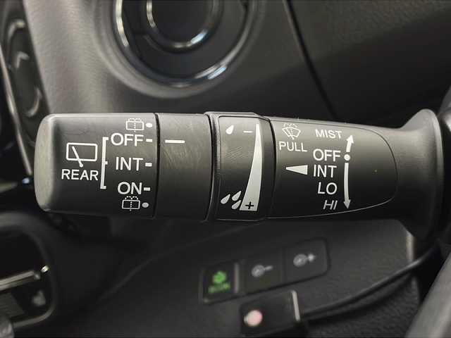 ホンダ Ｎ ＢＯＸ カスタム L 栃木県 2021(令3)年 3.9万km クリスタルブラックパール ホンダセンシング/・衝突軽減ブレーキ/・誤発進抑制機能/・アダプティブクルーズコントロール/・車線維持支援システム/・路外逸脱抑制機能/・先行車発進お知らせ機能/・標識認識機能/・オートハイビーム/禁煙車/純正ナビ/（CD/DVD/BT/TV/AM/FM/USB)/シートヒーター/オートライト/オートエアコン/片側パワースライドドア/コーナーセンサー/電動格納ミラー/純正ドラレコ/ETC/純正フロアマット/純正サイドバイザー/スマートキー/プッシュスタート/ステアリングスイッチ