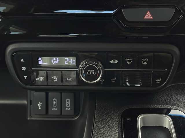 ホンダ Ｎ ＢＯＸ カスタム L 栃木県 2021(令3)年 3.9万km クリスタルブラックパール ホンダセンシング/・衝突軽減ブレーキ/・誤発進抑制機能/・アダプティブクルーズコントロール/・車線維持支援システム/・路外逸脱抑制機能/・先行車発進お知らせ機能/・標識認識機能/・オートハイビーム/禁煙車/純正ナビ/（CD/DVD/BT/TV/AM/FM/USB)/シートヒーター/オートライト/オートエアコン/片側パワースライドドア/コーナーセンサー/電動格納ミラー/純正ドラレコ/ETC/純正フロアマット/純正サイドバイザー/スマートキー/プッシュスタート/ステアリングスイッチ