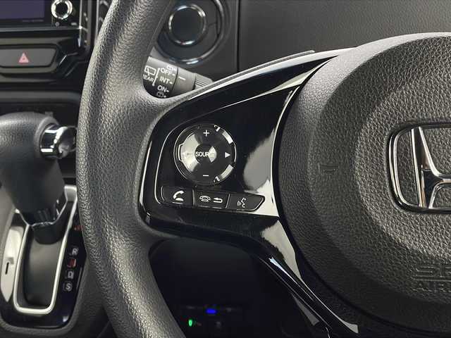 ホンダ Ｎ ＢＯＸ カスタム L 栃木県 2021(令3)年 3.9万km クリスタルブラックパール ホンダセンシング/・衝突軽減ブレーキ/・誤発進抑制機能/・アダプティブクルーズコントロール/・車線維持支援システム/・路外逸脱抑制機能/・先行車発進お知らせ機能/・標識認識機能/・オートハイビーム/禁煙車/純正ナビ/（CD/DVD/BT/TV/AM/FM/USB)/シートヒーター/オートライト/オートエアコン/片側パワースライドドア/コーナーセンサー/電動格納ミラー/純正ドラレコ/ETC/純正フロアマット/純正サイドバイザー/スマートキー/プッシュスタート/ステアリングスイッチ