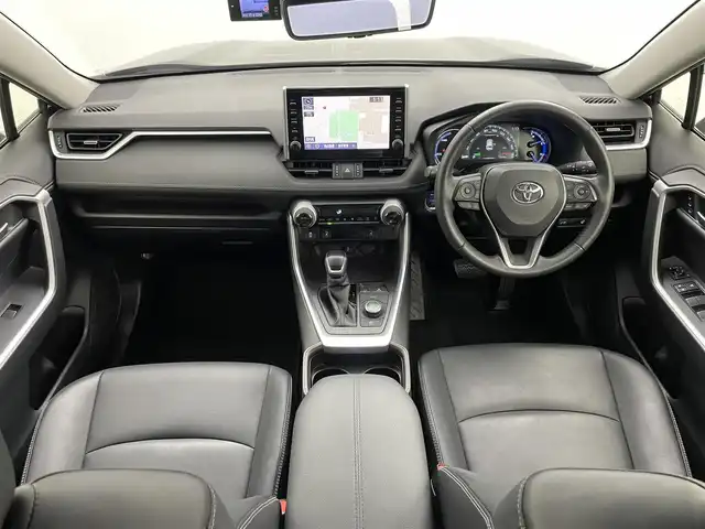 トヨタ ＲＡＶ４ ハイブリットG 岡山県 2021(令3)年 4.5万km アティチュードブラックマイカ 純正９型ディスプレイオーディオ　/全方位カメラ　/レーダークルーズコントロール　/ＥＴＣ２．０　/シートヒーター　/ＬＥＤヘッドライト　/ドライブレコーダー　/デジタルインナーミラー　/ブラインドスポットモニター/オートハイビーム/禁煙車/踏み間違い防止/ステアリングヒーター/オートブレーキホールド/電動リアゲート/アイドリングストップ/レーンアシスト