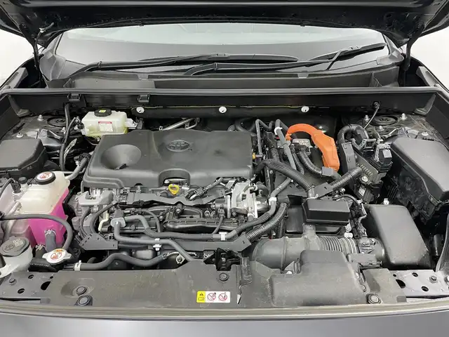 トヨタ ＲＡＶ４ ハイブリットG 岡山県 2021(令3)年 4.5万km アティチュードブラックマイカ 純正９型ディスプレイオーディオ　/全方位カメラ　/レーダークルーズコントロール　/ＥＴＣ２．０　/シートヒーター　/ＬＥＤヘッドライト　/ドライブレコーダー　/デジタルインナーミラー　/ブラインドスポットモニター/オートハイビーム/禁煙車/踏み間違い防止/ステアリングヒーター/オートブレーキホールド/電動リアゲート/アイドリングストップ/レーンアシスト