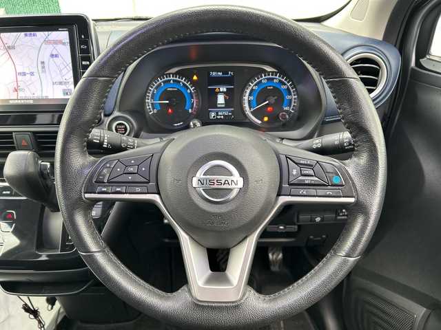 日産 デイズ HWS G ターボ プロパイロットED 福岡県 2019(令1)年 6.7万km チタニウムグレーメタリック 禁煙車/ワンオーナー車/純正9インチナビ(MM319D-L)/ETC/インテリジェントアラウンドビューモニター/バックカメラ/前後ドライブレコーダー(CSD-750FHG)/プロパイロット/インテリジェントエマージェンシーブレーキ/レーンディパーチャーウォーニング/踏み間違い防止アシスト/フロント&バックソナー/LEDヘッドライト/オートライト/ハイビームアシスト/フロントフォグランプ/フロントベンチシート/純正15インチアルミホイール/純正フロアマット/電子パーキングブレーキ/ブレーキホールド/革巻きステアリング/ステアリングスイッチ/プッシュスタート/電動格納ミラー/アイドリングストップ/新車保証書・取扱説明書/スペアキー