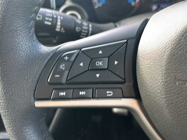 日産 デイズ ハイウェイスターX 山梨県 2021(令3)年 2.6万km アトランティックブルー 4WD/純正ナビ/BT/フルセグTV/CD/DVD/AUX/アラウンドビューモニター/シートヒーター前席/アイドリングストップ/ステアリングリモコン/純正フロアマット/スマートキー/スペアキー1本/ドライブレコーダ/ETC/純正アルミホイール