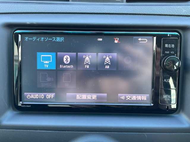トヨタ マークＸ 250G Sパッケージ 静岡県 2015(平27)年 7.1万km ホワイトパールクリスタルシャイン ●純正SDナビ/(フルセグ/CD/DVD/Bluetooth)/(NSZN-W64T)/●バックカメラ/●クルーズコントロール/●運転席パワーシート/●フォグランプ/●オートライト/●革巻きステアリング/●パドルシフト/●ステアリングスイッチ/●ETC/●前後ドライブレコーダー/●電動格納ウィンカーミラー/●スマートキー/●プッシュスタート/●純正フロアマット/●社外18インチアルミホイール/(ヴォルテック)/●W+サイド+カーテン+ニーSRS+ABS/●保証書/●車両取扱説明書/●ナビ取扱説明書