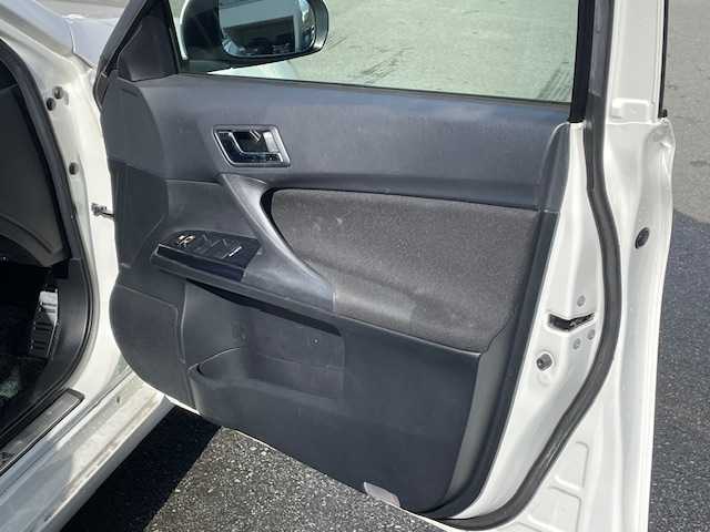 トヨタ マークＸ 250G Sパッケージ 静岡県 2015(平27)年 7.1万km ホワイトパールクリスタルシャイン ●純正SDナビ/(フルセグ/CD/DVD/Bluetooth)/(NSZN-W64T)/●バックカメラ/●クルーズコントロール/●運転席パワーシート/●フォグランプ/●オートライト/●革巻きステアリング/●パドルシフト/●ステアリングスイッチ/●ETC/●前後ドライブレコーダー/●電動格納ウィンカーミラー/●スマートキー/●プッシュスタート/●純正フロアマット/●社外18インチアルミホイール/(ヴォルテック)/●W+サイド+カーテン+ニーSRS+ABS/●保証書/●車両取扱説明書/●ナビ取扱説明書