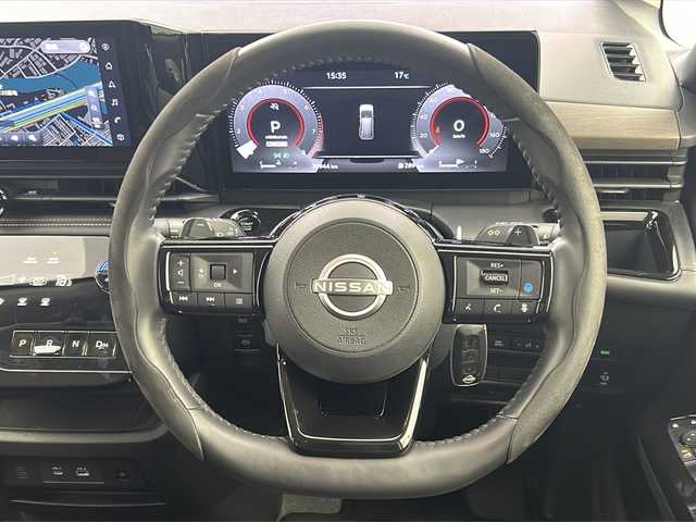 日産 セレナ ハイウェイスター V 大阪府 2023(令5)年 3.1万km ダイヤモンドブラック ワンオーナー/ニッサンコネクトフロントダイナミックパック/インテリジェントプロパイロット/12.3インチ純正ナビ(フルセグTV/AM/FM/HDMI/USB/BT/AppleCarPlay)/純正エアロ/デジタルインナーミラー/バックカメラ(全方位)/コーナーセンサー/置くだけ充電/前後純正ドラレコ/ETC/ブラインドスポットモニター/ABS/横滑り防止装置/オートライト/オートマチックハイビーム/両側パワースライドドア/純正フロアマット/記録簿