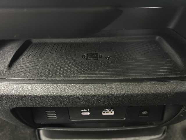 日産 セレナ ハイウェイスター V 大阪府 2023(令5)年 3.1万km ダイヤモンドブラック ワンオーナー/ニッサンコネクトフロントダイナミックパック/インテリジェントプロパイロット/12.3インチ純正ナビ(フルセグTV/AM/FM/HDMI/USB/BT/AppleCarPlay)/純正エアロ/デジタルインナーミラー/バックカメラ(全方位)/コーナーセンサー/置くだけ充電/前後純正ドラレコ/ETC/ブラインドスポットモニター/ABS/横滑り防止装置/オートライト/オートマチックハイビーム/両側パワースライドドア/純正フロアマット/記録簿