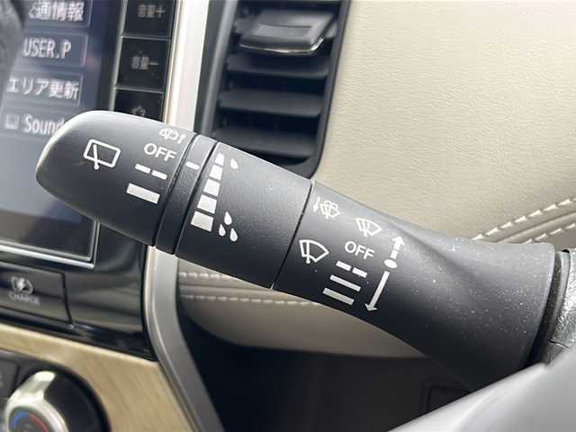 日産 セレナ e－パワー ハイウェイスター V 熊本県 2020(令2)年 2.8万km マルーンレッド 2トーン ワンオーナー/保証書/取扱説明書/純正メモリーナビ/純正アルミホイール/両側パワースライドドア/アラウンドビューモニター/プロパイロット/BSM/ハンズフリーセンサー/電動パーキングブレーキ/クルーズコントロール/オートデュアルエアコン/ETC/インテリジェントルームミラー/フォグランプ