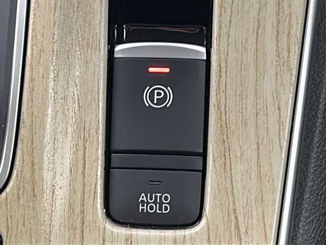 日産 セレナ e－パワー ハイウェイスター V 熊本県 2020(令2)年 2.8万km マルーンレッド 2トーン ワンオーナー/保証書/取扱説明書/純正メモリーナビ/純正アルミホイール/両側パワースライドドア/アラウンドビューモニター/プロパイロット/BSM/ハンズフリーセンサー/電動パーキングブレーキ/クルーズコントロール/オートデュアルエアコン/ETC/インテリジェントルームミラー/フォグランプ