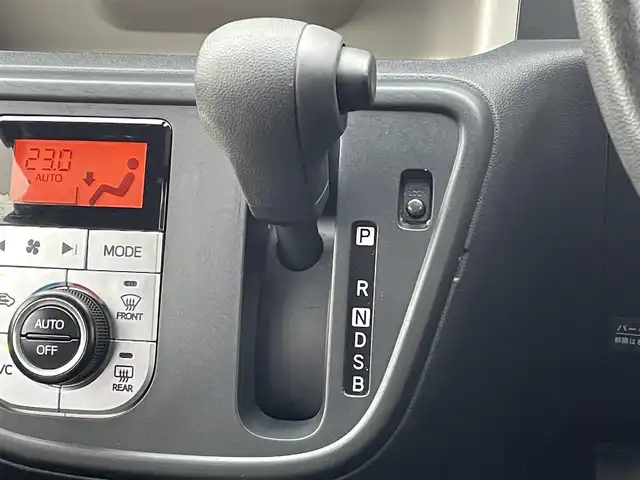 トヨタ パッソ モーダ　S 島根県 2018(平30)年 4万km ダークエメラルドマイカ 登録時走行距離　39367km/ワンオーナー/取扱説明書（車両・ナビ）/保証書/純正ナビ（NSCD-W66）/（地上TV/Bluetooth/AM/FM/CD)/バックカメラ/アイドリングストップ/プッシュスタート/スマートキー/ステアリングスイッチ/純正ドアバイザー/純正フロアマット/横滑り防止装置/衝突軽減システム/オートライト/ドライブレコーダー/積み込み冬タイヤ/ETC/禁煙車