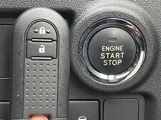 トヨタ パッソ モーダ　S 島根県 2018(平30)年 4万km ダークエメラルドマイカ 登録時走行距離　39367km/ワンオーナー/取扱説明書（車両・ナビ）/保証書/純正ナビ（NSCD-W66）/（地上TV/Bluetooth/AM/FM/CD)/バックカメラ/アイドリングストップ/プッシュスタート/スマートキー/ステアリングスイッチ/純正ドアバイザー/純正フロアマット/横滑り防止装置/衝突軽減システム/オートライト/ドライブレコーダー/積み込み冬タイヤ/ETC/禁煙車