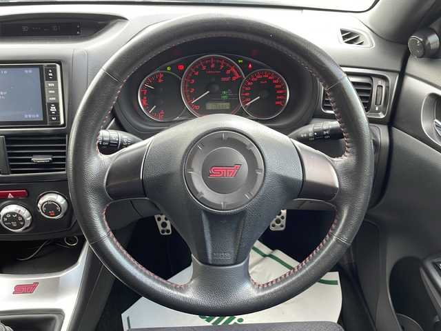 スバル インプレッサ ＷＲＸ 静岡県 2010(平22)年 15.7万km オブシディアンブラックパール プッシュスタート/スマートキー/社外ナビ/　フルセグTV/BTオーディオ/DVD/ハーフレザーシート/キセノンライト/サイド、カーテンエアバック
