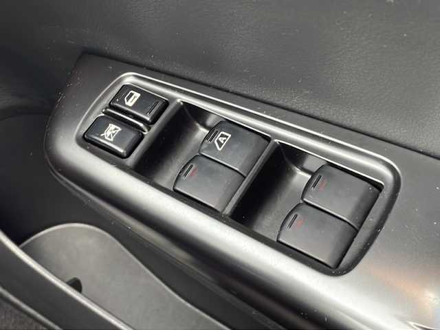 スバル インプレッサ ＷＲＸ 静岡県 2010(平22)年 15.7万km オブシディアンブラックパール プッシュスタート/スマートキー/社外ナビ/　フルセグTV/BTオーディオ/DVD/ハーフレザーシート/キセノンライト/サイド、カーテンエアバック
