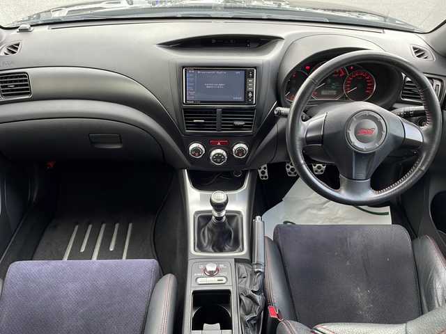 スバル インプレッサ ＷＲＸ 静岡県 2010(平22)年 15.7万km オブシディアンブラックパール プッシュスタート/スマートキー/社外ナビ/　フルセグTV/BTオーディオ/DVD/ハーフレザーシート/キセノンライト/サイド、カーテンエアバック