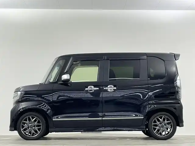 ホンダ Ｎ ＢＯＸ カスタム G L ターボ ホンダセンシング 埼玉県 2020(令2)年 2.7万km クリスタルブラックパール 純正８インチナビ　Ｂｌｕｅｔｏｏｔｈ　バックカメラ　シートヒーター　レーダークルーズコントロール　両側パワースライドドア　ハーフレザーシート　前後ドライブレコーダー　衝突軽減システム　ＥＴＣ　禁煙