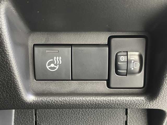 スズキ スペーシア ギア HYBRID XZ 愛知県 2024(令6)年 0.1万km ベージュⅡ 純正ナビ/・Bluetooth/・フルセグテレビ/・USB/HDMI/全方位モニター/シートヒーター/ステアリングヒーター/衝突軽減ブレーキ/レーンキープアシスト/オートマチックハイビーム/前後コーナーセンサー/レーダークルーズコントロール/スマートキー/LEDヘッドライト