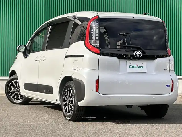 トヨタ シエンタ ハイブリッド Z 宮城県 2025(令7)年 0.3万km プラチナホワイトパールマイカ トヨタチームメイト/・アドバンストパーク/・パーキングサポートブレーキ（周囲静止物/後方歩行者）/・パノラミックビューモニター（床下透過表示機能付）/コンフォートパッケージ/・IRカット機能付ガラス/・ステアリングヒーター/・シートヒーター（運転席/助手席）/寒冷地仕様/アクセサリーコンセント/＝＝＝/セーフティセンス/・プリクラッシュセーフティ/・レーントレーシングアシスト/・レーンディパーチャーアラート/・レーダークルーズコントロール/・アダプティブハイビーム獅子打てむ/・ロードサインアシスト/・ドライバー異常時対応システム/・プロアクティブドライビングアシスト/・発進遅れ告知機能/パーキングサポートブレーキ（前後方静止物/後方接近車両）/BSM/ディスプレイオーディオプラス/・コネクティッドナビ対応10.5インチディスプレイ/・車載ナビ/・Bluetooth/・フルセグTV/・AppleCarPlay/AndroidAuto/ビルトインETC/ドライブレコーダー/ハンズフリーパワースライドドア（両側）/モデリスタ15インチAW