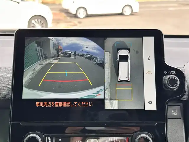 トヨタ シエンタ ハイブリッド Z 宮城県 2025(令7)年 0.3万km プラチナホワイトパールマイカ トヨタチームメイト/・アドバンストパーク/・パーキングサポートブレーキ（周囲静止物/後方歩行者）/・パノラミックビューモニター（床下透過表示機能付）/コンフォートパッケージ/・IRカット機能付ガラス/・ステアリングヒーター/・シートヒーター（運転席/助手席）/寒冷地仕様/アクセサリーコンセント/＝＝＝/セーフティセンス/・プリクラッシュセーフティ/・レーントレーシングアシスト/・レーンディパーチャーアラート/・レーダークルーズコントロール/・アダプティブハイビーム獅子打てむ/・ロードサインアシスト/・ドライバー異常時対応システム/・プロアクティブドライビングアシスト/・発進遅れ告知機能/パーキングサポートブレーキ（前後方静止物/後方接近車両）/BSM/ディスプレイオーディオプラス/・コネクティッドナビ対応10.5インチディスプレイ/・車載ナビ/・Bluetooth/・フルセグTV/・AppleCarPlay/AndroidAuto/ビルトインETC/ドライブレコーダー/ハンズフリーパワースライドドア（両側）/モデリスタ15インチAW