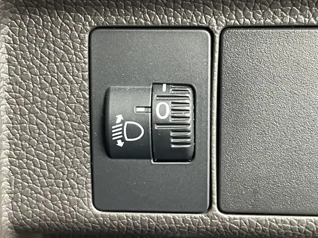 ホンダ フリード B ホンダセンシング 大分県 2020(令2)年 2.8万km クリスタルブラックパール 社外SDナビ/（フルセグ/CD/Bluetooth）/ホンダセンシング/衝突軽減ブレーキ/レーダークルーズコントロール/レーンアシスト/バックカメラ/ヘッドライトレベライザー/スマートキー/プッシュスタート/オートライト/オートエアコン/両側スライドドア