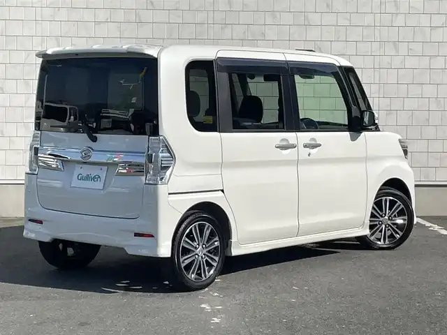 ダイハツ タント カスタム RS トップED SAⅡ 愛知県 2015(平27)年 8.4万km パールホワイトⅢ ・純正HDDナビ/・フルセグテレビ/・CD/DVD再生機能/・ミュージックサーバー（HDD録音機能）/・Bluetooth接続機能/・ベンチシート/・両側電動スライドドア/・純正フロアマット/・純正15インチアルミホイール/・純正LEDヘッドライト/・オートライト/・衝突軽減ブレーキ/・レーンキープアシスト/・誤発進抑制機能/・スマートキー/・プッシュスタート/・オートエアコン