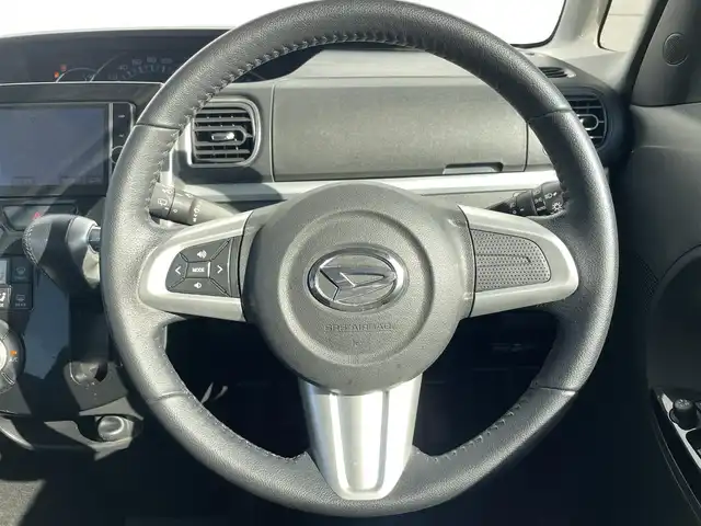 ダイハツ タント カスタム RS トップED SAⅡ 愛知県 2015(平27)年 8.4万km パールホワイトⅢ ・純正HDDナビ/・フルセグテレビ/・CD/DVD再生機能/・ミュージックサーバー（HDD録音機能）/・Bluetooth接続機能/・ベンチシート/・両側電動スライドドア/・純正フロアマット/・純正15インチアルミホイール/・純正LEDヘッドライト/・オートライト/・衝突軽減ブレーキ/・レーンキープアシスト/・誤発進抑制機能/・スマートキー/・プッシュスタート/・オートエアコン