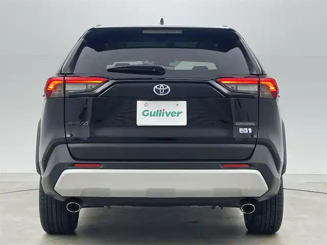トヨタ ＲＡＶ４ ハイブリッド アドベンチャー 岡山県 2022(令4)年 3.1万km アティチュードブラックマイカ 純正９型ナビ　(NSZT-Y68T)/【CD/DVD/BT/USB/フルセグ】/レーダークルーズコントロール　/ビルトインＥＴＣ２．０　/シートヒーター　前席/シートクーラー　前席/ＬＥＤヘッドライト　/バックカメラ　/電動リアゲート　/コーナーセンサー　前後/オートハイビーム　/ルーフレール/禁煙車/踏み間違い防止/ステアリングヒーター/シートメモリー/オートブレーキホールド/デジタルインナーミラー
