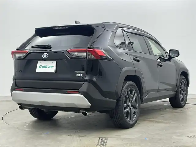 トヨタ ＲＡＶ４ ハイブリッド アドベンチャー 岡山県 2022(令4)年 3.1万km アティチュードブラックマイカ 純正９型ナビ　(NSZT-Y68T)/【CD/DVD/BT/USB/フルセグ】/レーダークルーズコントロール　/ビルトインＥＴＣ２．０　/シートヒーター　前席/シートクーラー　前席/ＬＥＤヘッドライト　/バックカメラ　/電動リアゲート　/コーナーセンサー　前後/オートハイビーム　/ルーフレール/禁煙車/踏み間違い防止/ステアリングヒーター/シートメモリー/オートブレーキホールド/デジタルインナーミラー
