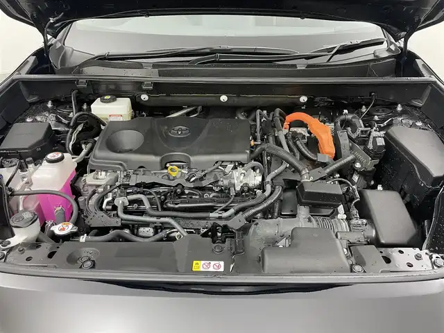 トヨタ ＲＡＶ４ ハイブリッド アドベンチャー 岡山県 2022(令4)年 3.1万km アティチュードブラックマイカ 純正９型ナビ　(NSZT-Y68T)/【CD/DVD/BT/USB/フルセグ】/レーダークルーズコントロール　/ビルトインＥＴＣ２．０　/シートヒーター　前席/シートクーラー　前席/ＬＥＤヘッドライト　/バックカメラ　/電動リアゲート　/コーナーセンサー　前後/オートハイビーム　/ルーフレール/禁煙車/踏み間違い防止/ステアリングヒーター/シートメモリー/オートブレーキホールド/デジタルインナーミラー