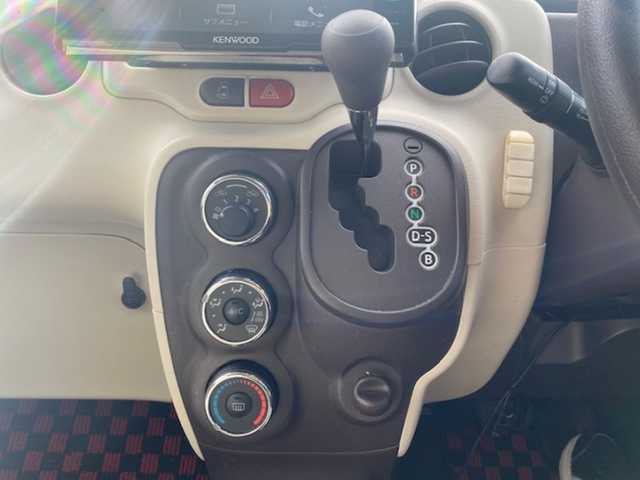 トヨタ スペイド F 兵庫県 2013(平25)年 7.5万km スーパーレッドⅤ 社外9インチフローティングナビ/（AM/FM/BT）/フルセグテレビ/バックカメラ/前後ドライブレコーダー/ドアバイザー/プッシュスタート/片側パワースライドドア/ETC/HIDヘッドライト/モデリスタエアロ/モデリスタマフラー/TANABE車高調