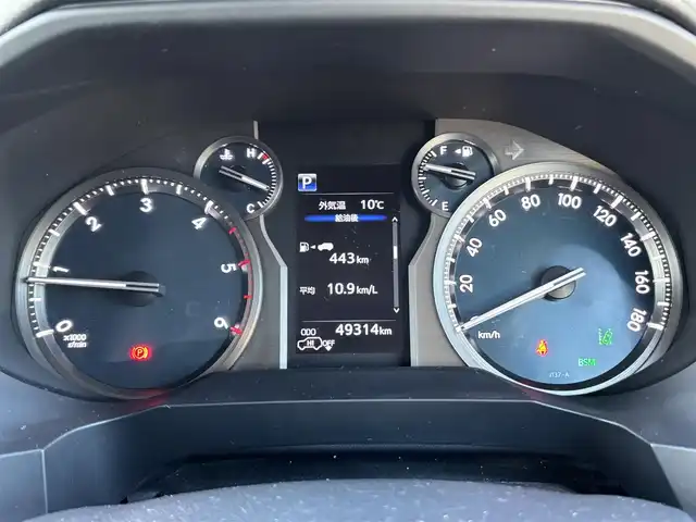 トヨタ ランドクルーザー プラド TZ－G 茨城県 2019(令1)年 5万km ホワイトパールクリスタルシャイン ワンオーナー/純正ナビ/　(AM/FM/CD/DVD/USB/Bluetooth/フルセグ)/全方位カメラ/前方ドライブレコーダー/クリアランスソナー/レーダークルーズコントロール/ETC2.0/LEDヘッドライト/レザーシート/シートベンチレーション/SoundWaveセキュリティシステム/ルーフレール/電動格納3列シート/純正アルミホイール/レーンキープアシスト/オートライト/W+サイドエアバック/カーテンエアバック/パワーステアリング/ワンオーナー/新車時保証書
