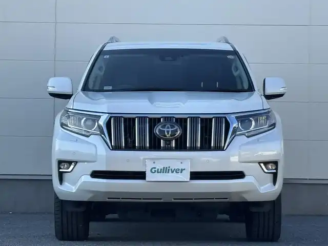 トヨタ ランドクルーザー プラド TZ－G 茨城県 2019(令1)年 5万km ホワイトパールクリスタルシャイン ワンオーナー/純正ナビ/　(AM/FM/CD/DVD/USB/Bluetooth/フルセグ)/全方位カメラ/前方ドライブレコーダー/クリアランスソナー/レーダークルーズコントロール/ETC2.0/LEDヘッドライト/レザーシート/シートベンチレーション/SoundWaveセキュリティシステム/ルーフレール/電動格納3列シート/純正アルミホイール/レーンキープアシスト/オートライト/W+サイドエアバック/カーテンエアバック/パワーステアリング/ワンオーナー/新車時保証書