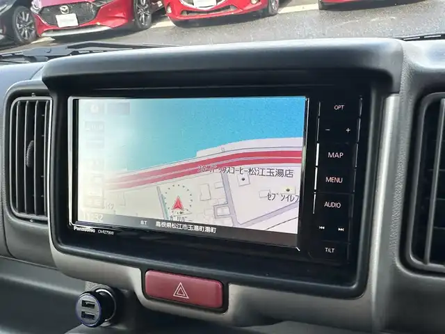 スズキ エブリイ JOINターボ 島根県 2020(令2)年 4.5万km クールカーキPM 登録時走行距離45080km/ワンオーナー/純正ナビ/Bluetooth/AM/FM/CD/DVD/フルセグテレビ/リモコンキー(スペアキー×1)/純正フロアマット/両側スライドドア/コーナーセンサー/レーンキープアシスト/横滑り防止装置/衝突被害軽減システム/運転席/助手席エアバッグ/社外12インチアルミホイール/レザー調シートカバー/ハロゲンライト/フォグランプ/ドアバイザー/禁煙車/取扱説明書/保証書