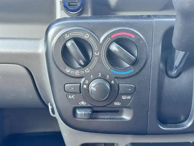 スズキ エブリイ JOINターボ 島根県 2020(令2)年 4.5万km クールカーキPM 登録時走行距離45080km/ワンオーナー/純正ナビ/Bluetooth/AM/FM/CD/DVD/フルセグテレビ/リモコンキー(スペアキー×1)/純正フロアマット/両側スライドドア/コーナーセンサー/レーンキープアシスト/横滑り防止装置/衝突被害軽減システム/運転席/助手席エアバッグ/社外12インチアルミホイール/レザー調シートカバー/ハロゲンライト/フォグランプ/ドアバイザー/禁煙車/取扱説明書/保証書