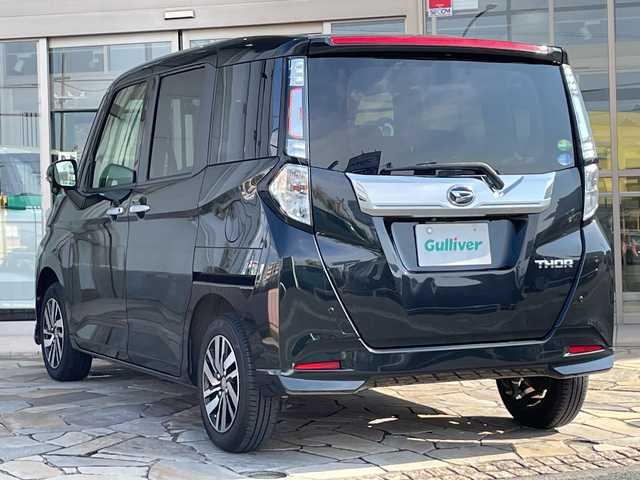 ダイハツ トール カスタムG SAⅡ 静岡県 2017(平29)年 5.6万km ブラックマイカメタリック 【安全装備】/低速域衝突被害軽減ブレーキ/（約車速4km/hから50km/h間アラーム喚起作動）/（前車相対速度約30km/h未満時軽減ブレーキ作動）/車線逸脱警報（作動車速：約60km/h以上時）/誤発進抑制機能（障害物前方4m以内:後方3m以内検知）/（エンジン出力停止時間約8秒）/先行車発進お知らせ機能/【主要装備】/・クルーズコントロール　/・両側パワースライドドア　/・プッシュスタート　/・スマートキー　/・社外ナビ　/・バックカメラ　/・純正１４インチアルミ　/・ステアリングスイッチ　/・ＥＴＣ　/・Ｂｌｕｅｔｏｏｔｈ接続