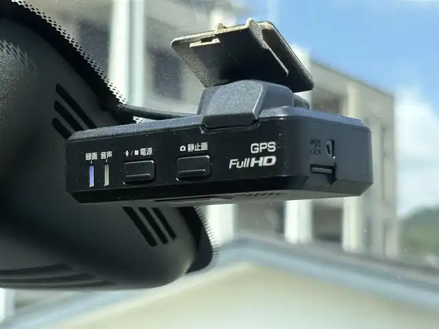 日産 セレナ ハイウェイスター Vセレクション 山口県 2017(平29)年 4.9万km ブリリアントホワイトパール 9型ナビ フルセグTV CD DVD BT BD/フリップダウンモニター/アラウンドビューモニター/プロパイロット/両側パワースライドドア/ナビ連動ドラレコ/2.0ETC/デジタルインナーミラー/パーキングアシスト/衝突被害軽減ブレーキ/LEDオートヘッドライト/フォグライト/コーナーセンサー/ステアリングリモコン/スマートキー/電動パーキングブレーキ/W サイド カーテン エアバッグ/禁煙車