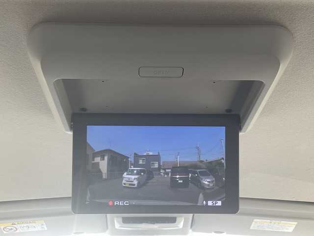 日産 セレナ ハイウェイスター Vセレクション 山口県 2017(平29)年 4.9万km ブリリアントホワイトパール 9型ナビ フルセグTV CD DVD BT BD/フリップダウンモニター/アラウンドビューモニター/プロパイロット/両側パワースライドドア/ナビ連動ドラレコ/2.0ETC/デジタルインナーミラー/パーキングアシスト/衝突被害軽減ブレーキ/LEDオートヘッドライト/フォグライト/コーナーセンサー/ステアリングリモコン/スマートキー/電動パーキングブレーキ/W サイド カーテン エアバッグ/禁煙車