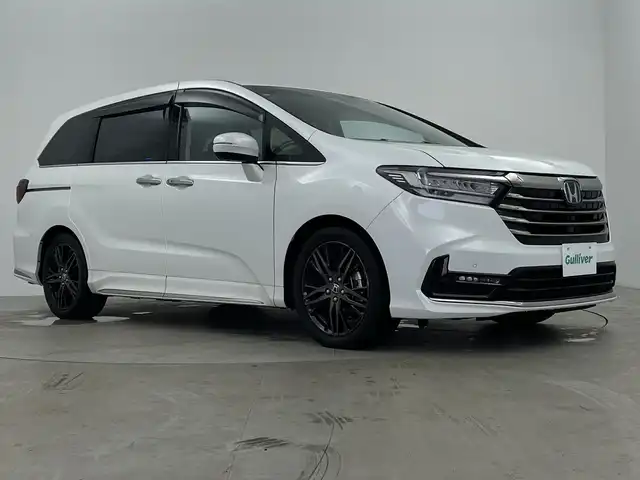 ホンダ オデッセイ ハイブリッド e:HEVアブソルート EX 鹿児島県 2021(令3)年 3.4万km プラチナホワイトパール Gathers10インチメモリナビゲーション/フルセグ BT SD CD DVD HDMI対応/純正フリップダウンモニター/レーダークルーズコントロール/ホンダセンシング/ブラインドスポットモニター/純正前後ドライブレコーダー(ナビ連動型)/両側パワースライドドア/パワーバックドア/ビルトインETC2.0/D/N席パワーシート/D/N席シートヒーター/電子パーキング/BRAKE HOLD/LEDヘッドライト/フォグライト/AUTOライト/純正18インチアルミホイール