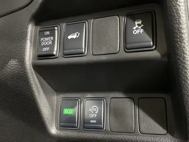 日産 エクストレイル 20Xi 福岡県 2018(平30)年 5.2万km ブリリアントホワイトパール 純正メモリナビ(フルセグTV/DVD/CD/BT)アラウンドビューモニターエマージェンシーブレーキプロパイロットコーナーセンサーデジタルインナーミラー電動リアゲート純正ドラレコETCスマートキープッシュスタート